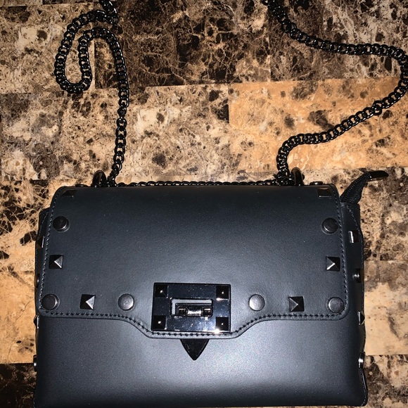 Shoulder Bag - Picture 4 of 6